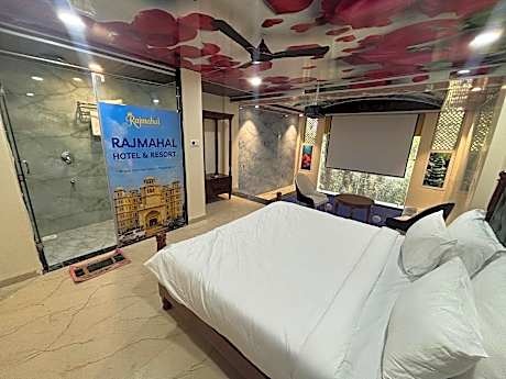 Cottage accommodation at Rajmahal Hotel and Resort Ujjain